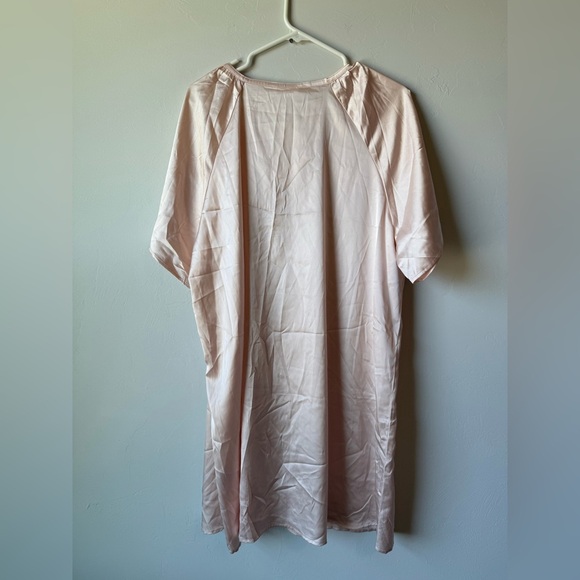 NWT Woman’s Satin Night Gown - Picture 4 of 4
